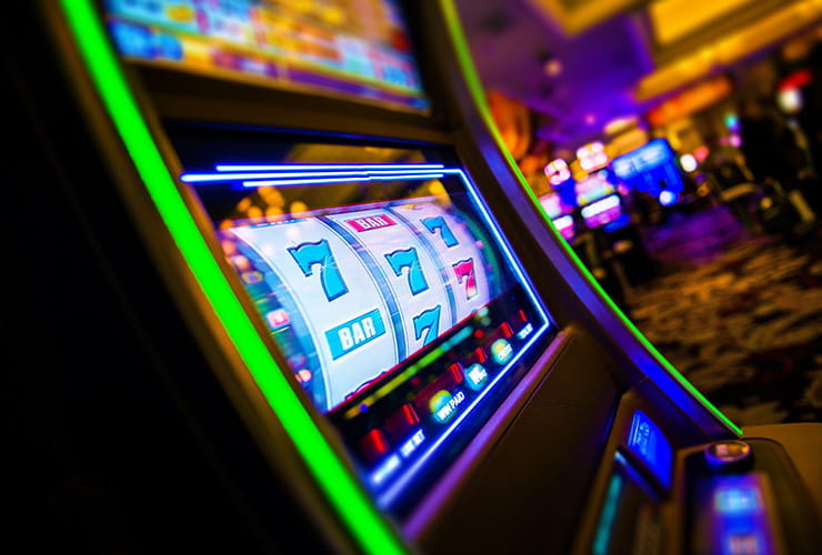 Image of a slot machine while in play
